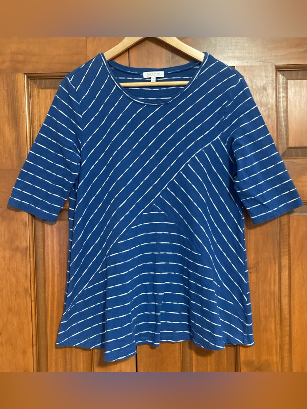 Habitat Blue and White diagonal Stripe elbow Sleeve top women’s medium